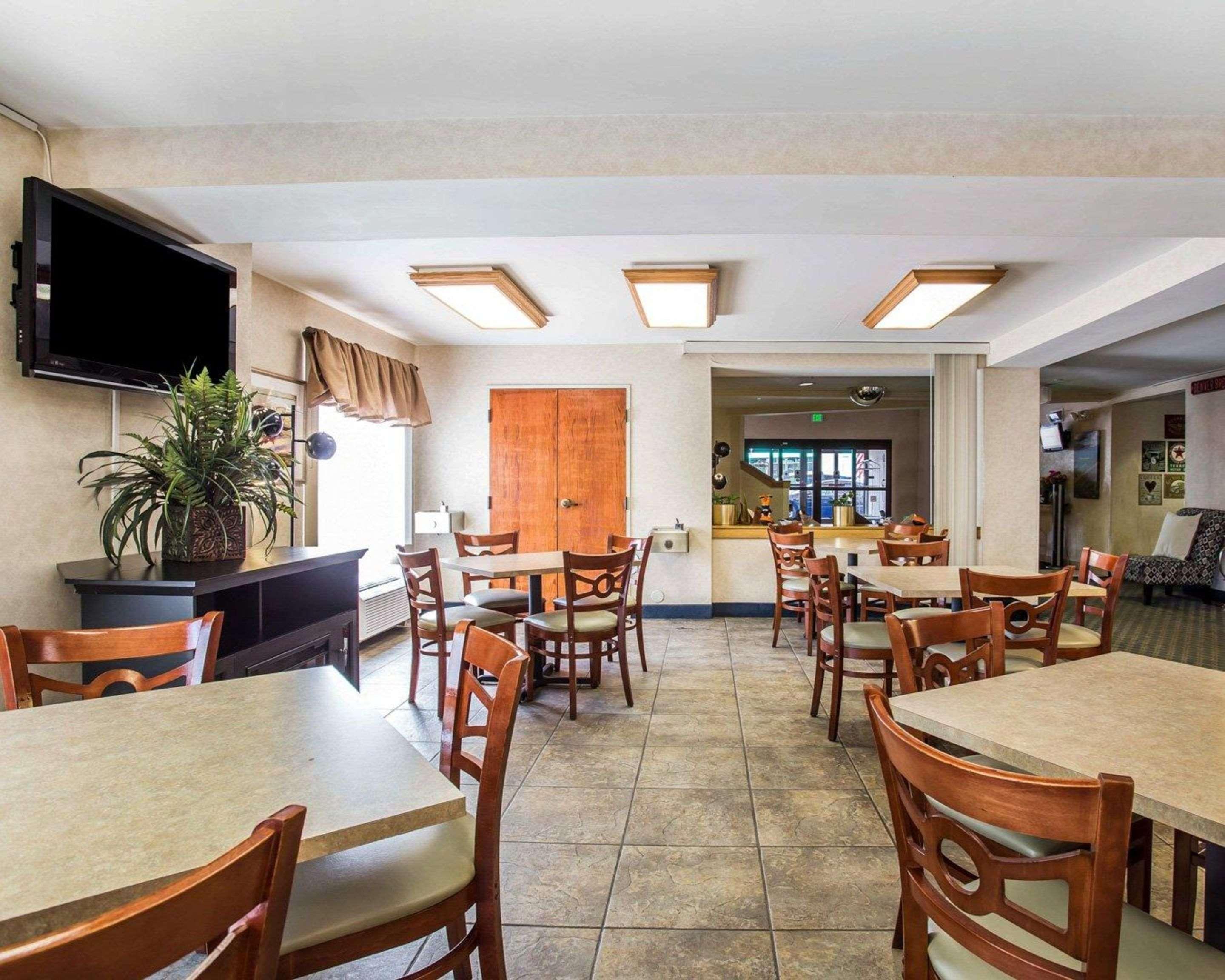Econo Lodge Denver International Airport Aurora Exterior foto